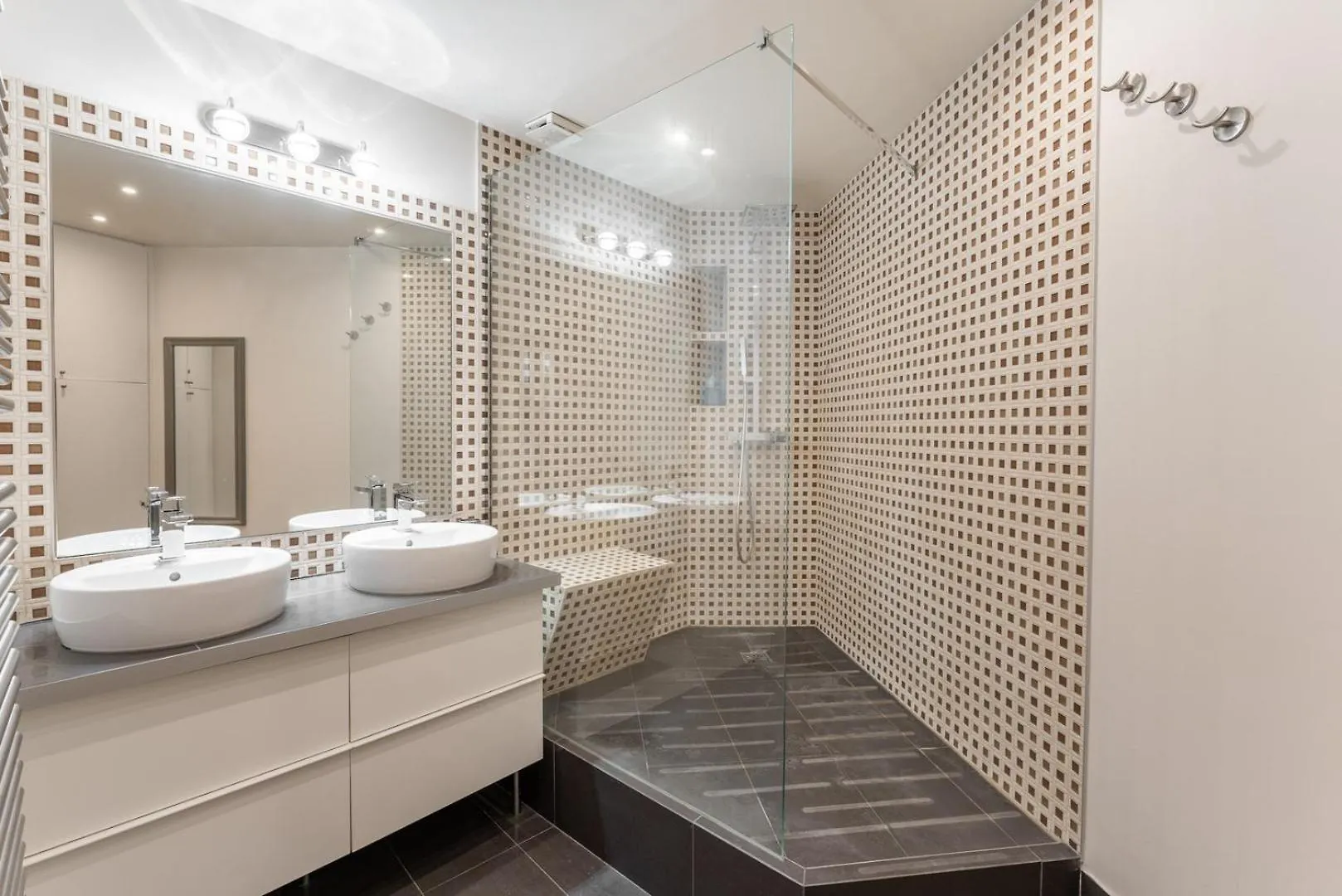 La Pepite Des Champs Elysees Apartment Paris